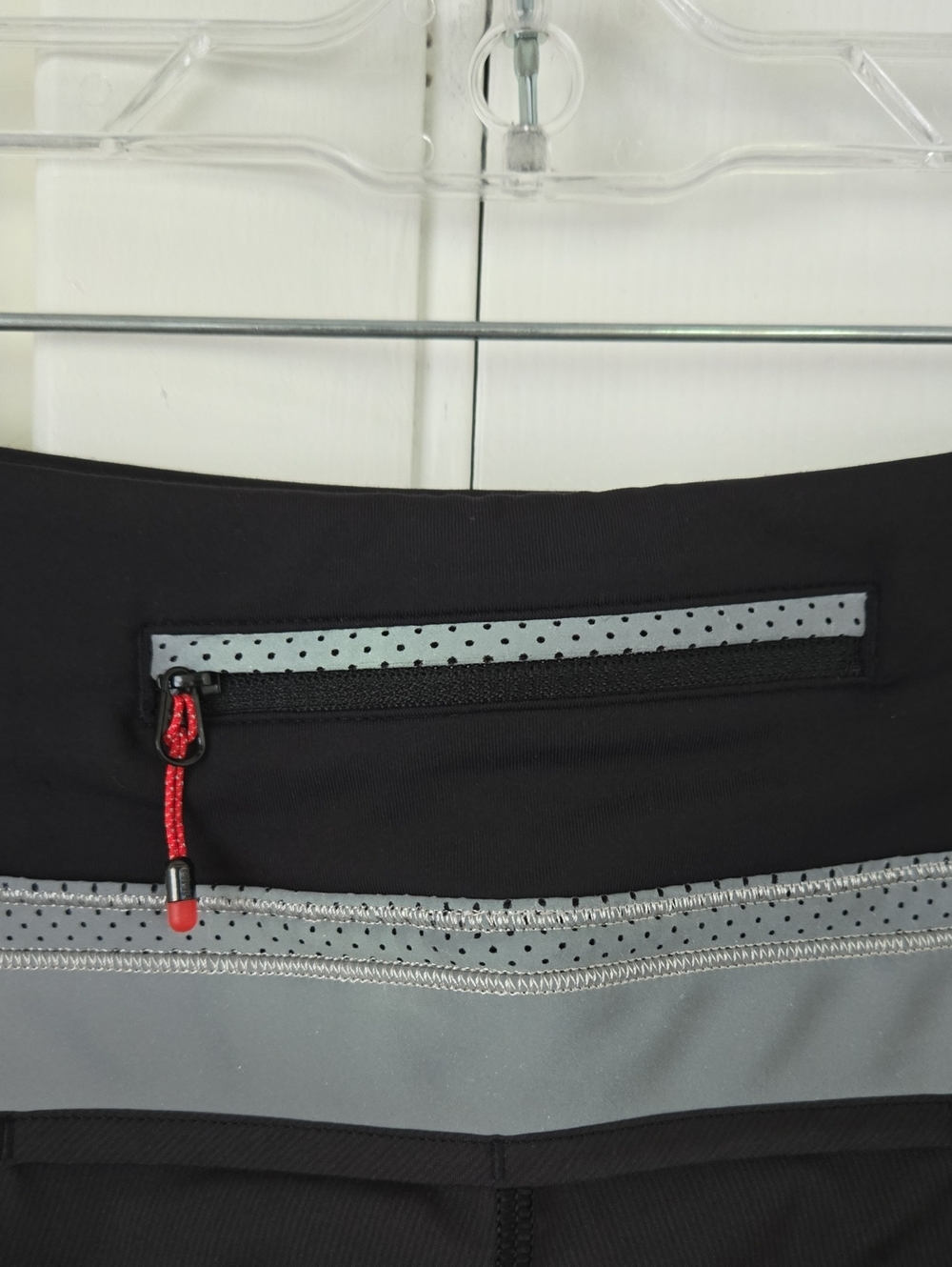 Vuori Clementine Black Camo + Lululemon Run Speed Shorts Small Bundle Running - Picture 14 of 16